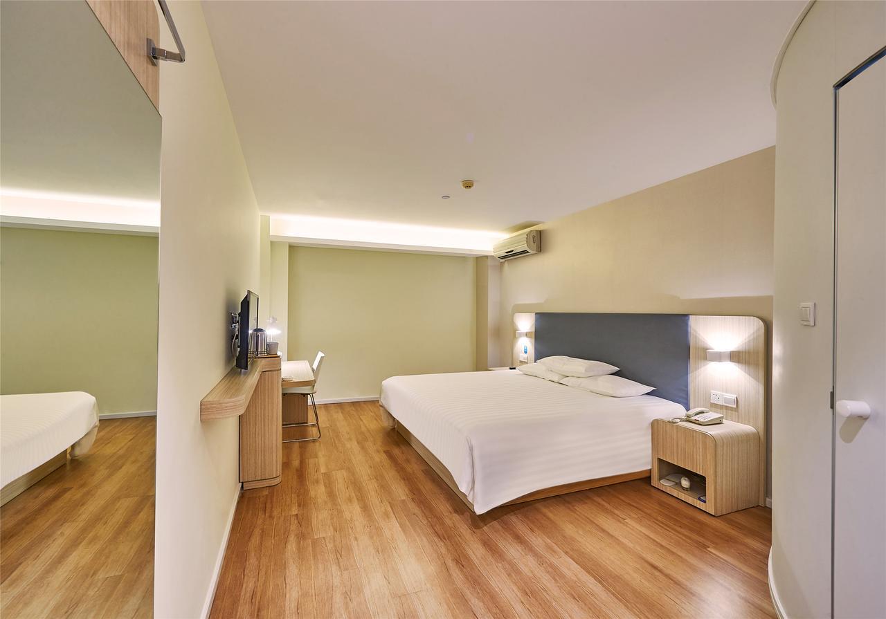 Hanting Express Changxing Island Phoenix Town Shanghai Exterior foto