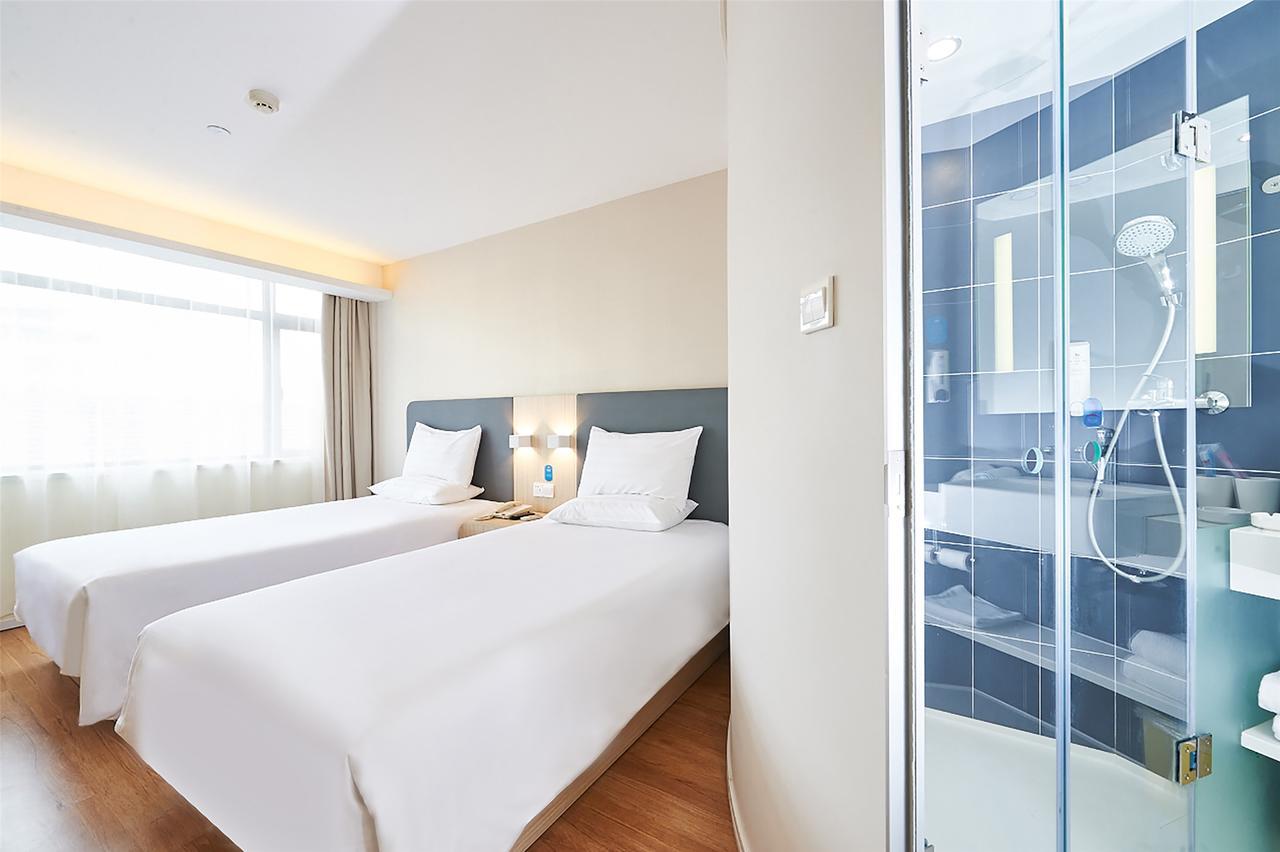 Hanting Express Changxing Island Phoenix Town Shanghai Exterior foto