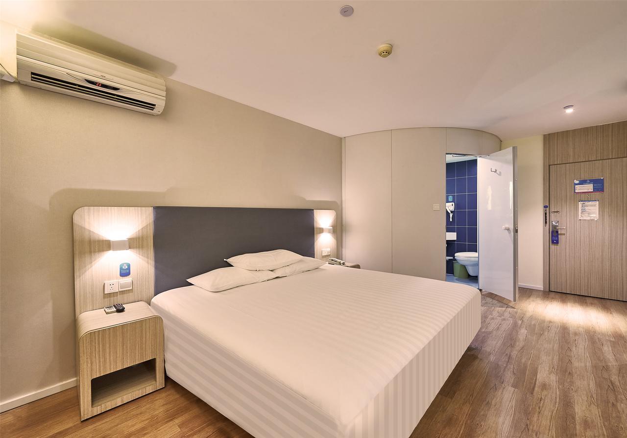 Hanting Express Changxing Island Phoenix Town Shanghai Exterior foto